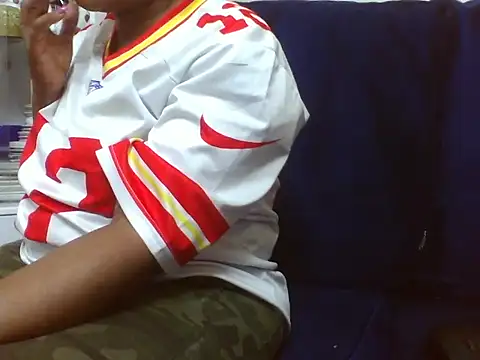 sexy_riri - Sexy_Riri's free webcam - UK Sex Cams