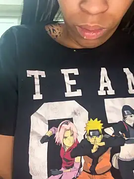 YeahhhitsBreezy webcam