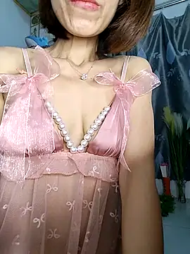 Webcam Model (Lucy_limon)  is live.Free join now!