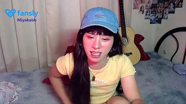 chakababe (T young) - Cum shower