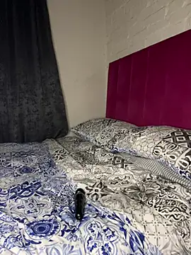 QUEEN_NOBUHLE_FEMDOM_777's live cam