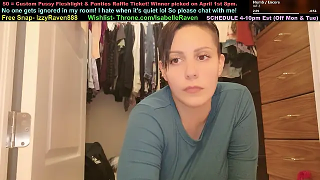 isabelleraven (F milf) - Topless