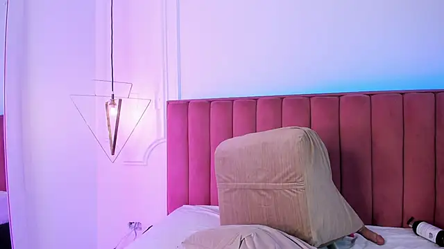 tessa_sinclaire - Tessa_Sinclaire's free webcam - UK Sex Cams