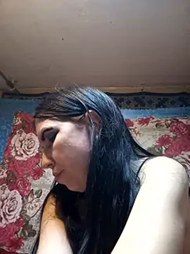 supereva - SuperEva's free webcam - UK Sex Cams