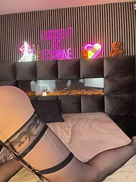 milamaaay - MilaMaaay's free webcam - UK Sex Cams