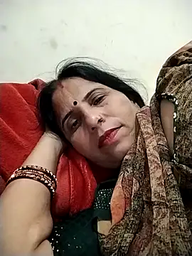 Webcam Model (Hot_liya54)  is live.Free join now!