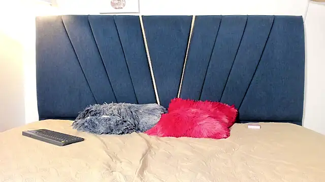 esteban_cum18 (M twink) - pose de perrito