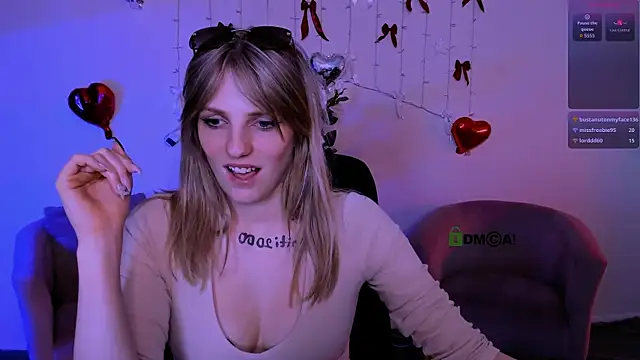 gloria_bubble (Ask my age) - handbra