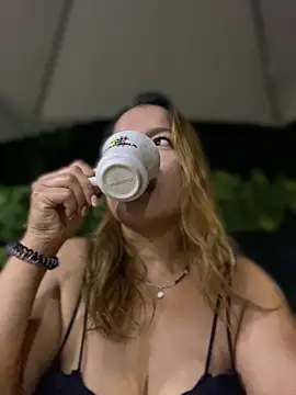 jlo_69 (F milf) - Give me more