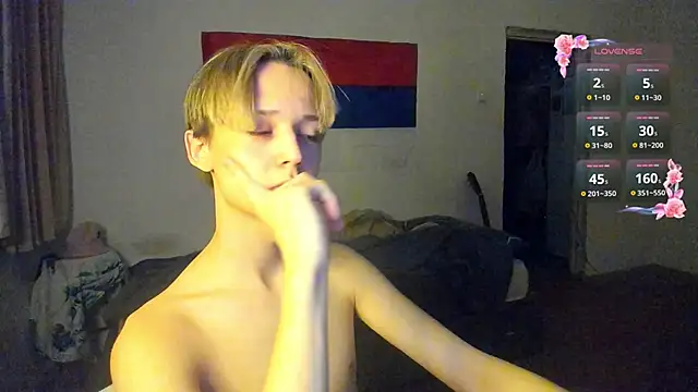 vampirella_gs - Vampirella_GS's free webcam - UK Sex Cams