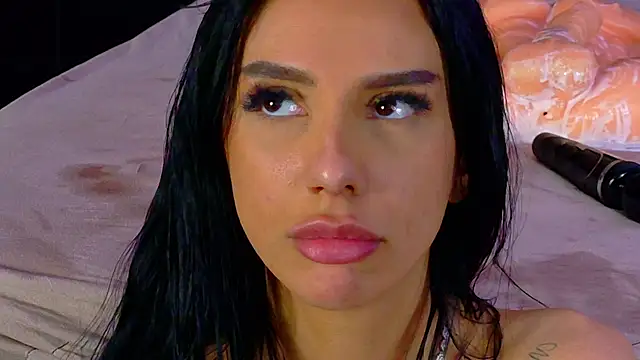 midnightmuse3 - MidnightMuse3's free webcam - UK Sex Cams