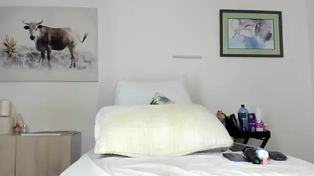 conniesmall24 (F teen) - fuck pussy