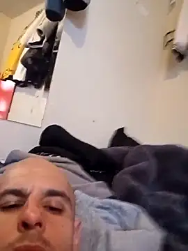 xxxavior69 (Ask my age) - #american #blowjob #cam2cam #cumshot #hd #latin #mobile #new #recordable-publics #small-audience