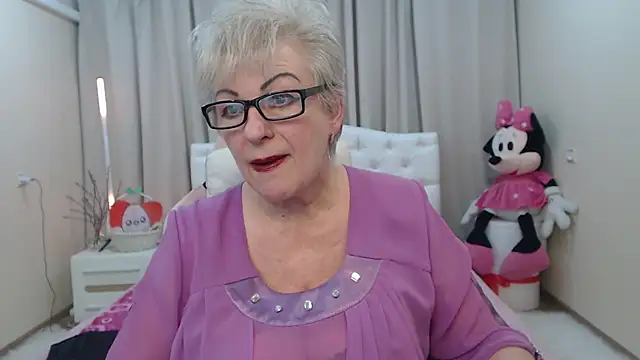 KayleSmoll live sex cam