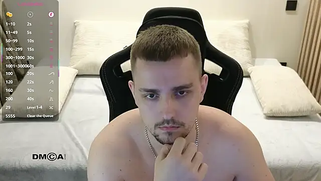 larstar01 (M young) - Happy Lars