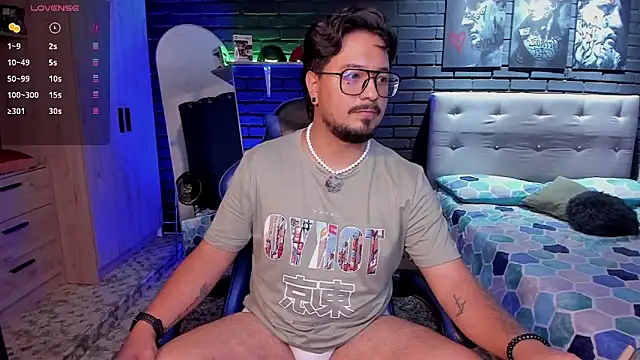 daviidevans_ (M young) - PLAY WITH MY SOFT COCK