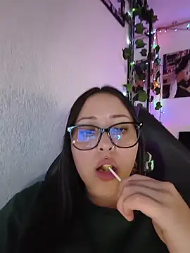 bella-gema (F young) - Love me