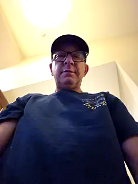 longsmooth4u (M mature) - Tease the head  of my cock