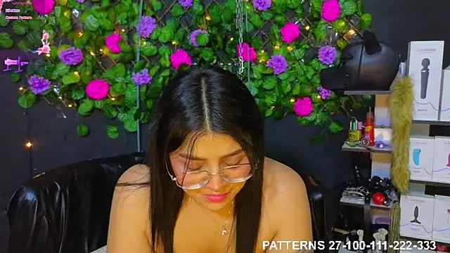 Sweett_Mollyy webcam