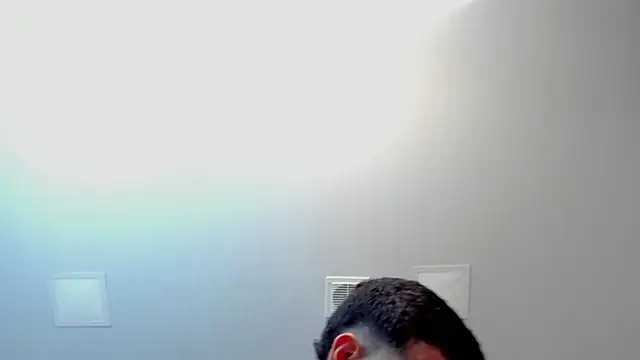 Jacob_Benelli's live cam