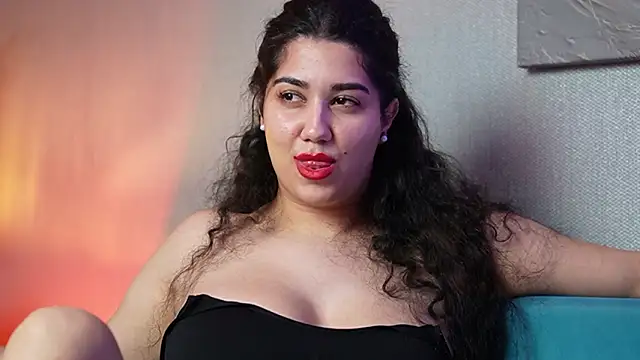 JuliaCoral live sex cam