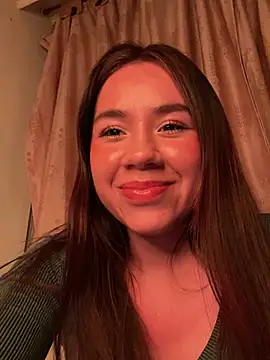 im_valen_cute (F young) - MAKE ME HORNYYY <3