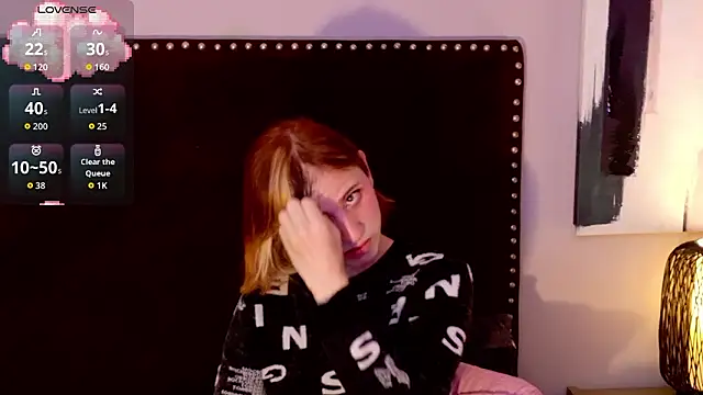 seraphine_star (T teen) - suck dildo deep