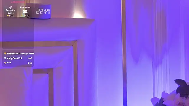 leyafoxhall (F teen) - Make my ass red (spank 22 times)