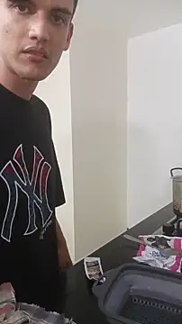 blakeandallisa (G young) - I stick my ass in your face