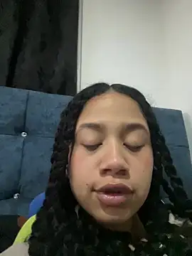 jadee8 live cam profile