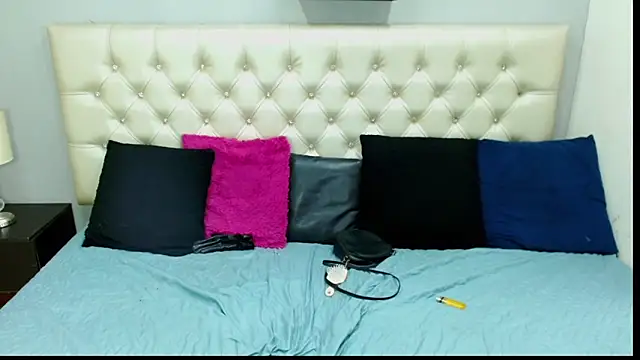 nomy_07 live sex cam