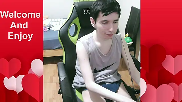 Twink_martinboy webcam