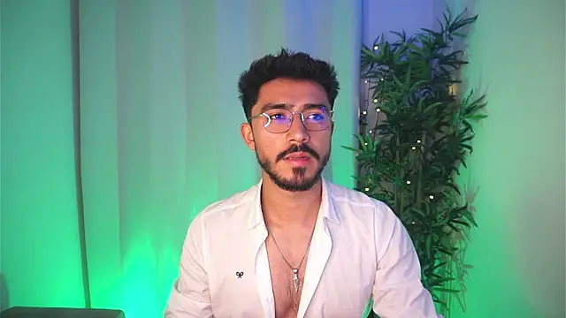 dam0n_fr0st (G young) - Show juicy hole