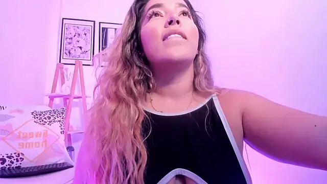 sofihill01 live sex cam