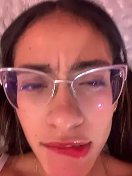 Webcam Model (elegant__rouse)  is live.Free join now!