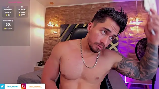 Brad_Summer live sex cam