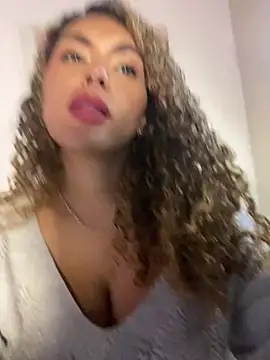 TianaRios_Pink webcam