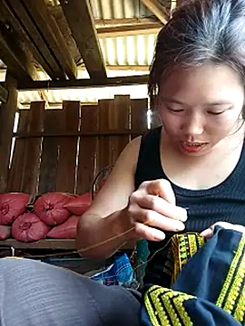 ngocmi909 - Ngocmi909's free webcam - UK Sex Cams