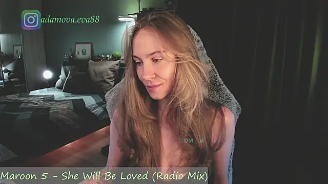 _Eva_Adama live sex cam