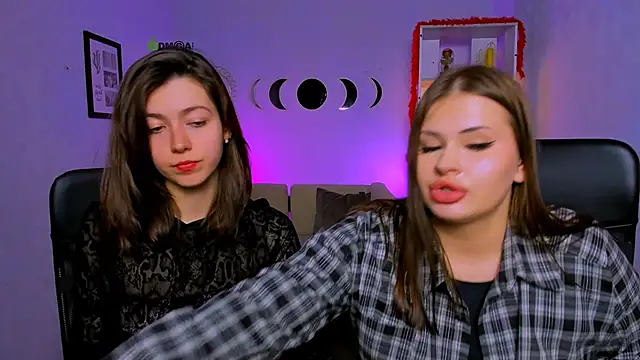 helli_belli - Helli_belli's free webcam - UK Sex Cams