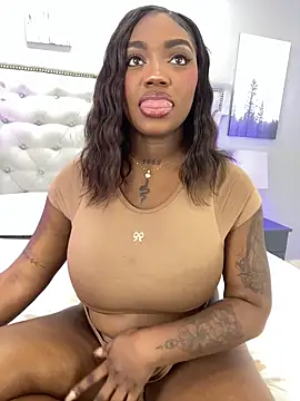 Webcam Model (SarahBleer)  is live.Free join now!