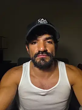 piggylatino - Piggylatino's free webcam - UK Sex Cams