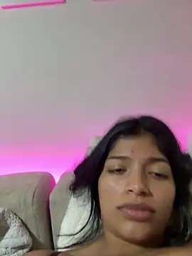 AgathaGeorgiou live sex cam