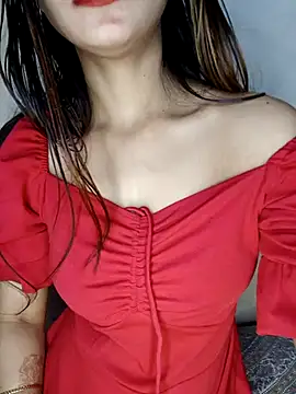 Webcam Model (xpihu)  is live.Free join now!