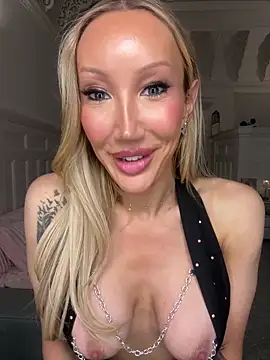 allana29 - Allana29's free webcam - UK Sex Cams