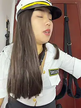 juzi1213 (F young) - 周末的女警官