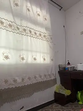 crhong666 (F milf) - 手指插逼1分钟