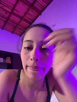 little-emma - Little-Emma's free webcam