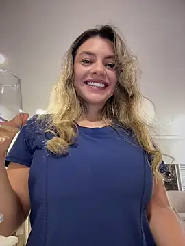 alicee16 live cam profile