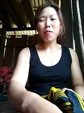 ngocmi909 - Ngocmi909's free webcam